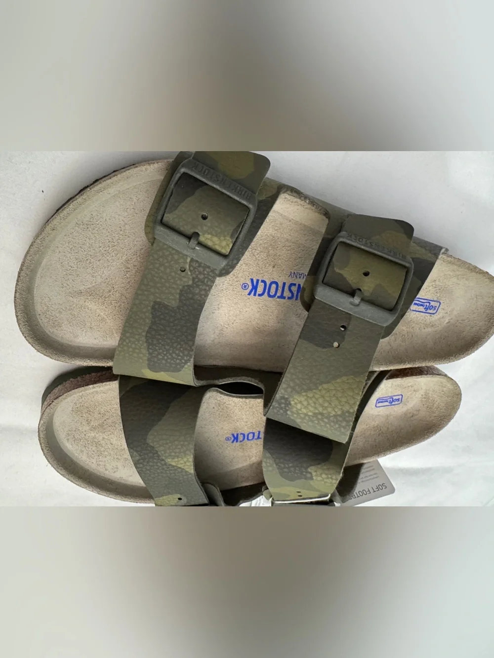 Birkenstock Arizona Camouflage Two-Strap Sandals - Olive & Dark Green size 42